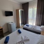 Трехместный (Комфорт), Гостевой дом Кристалл на Тургенева 32