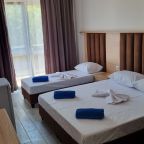 Трехместный (Комфорт), Гостевой дом Кристалл на Тургенева 32