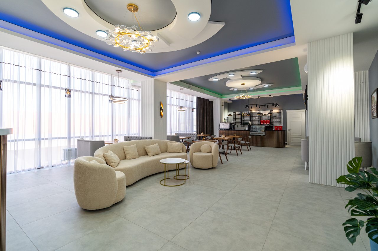 Кофейня для гостей отеля, Отель Hotel Pullman DM
