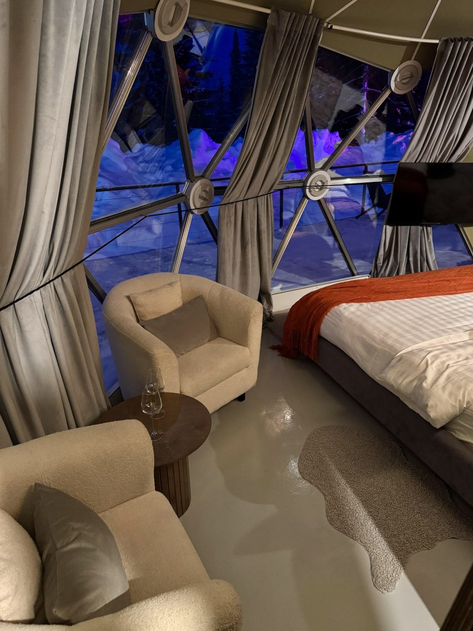 Дом (Купольный «WOOD»), Гостевой дом Harmonia