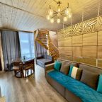 Дом (А-фрейм (2-уровневый, с балконом)), Гостевой дом Daut Resort