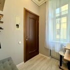 Восьмиместный (Квартира с балконом на Невский проспект), Апартаменты SivakApart на Невском 66