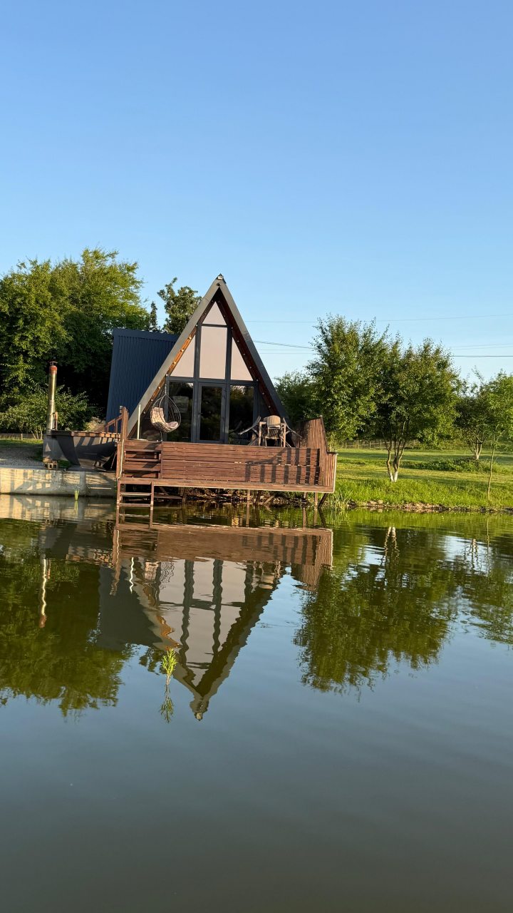 Четырехместный (A-Frame SPA с баней и Сибирским чаном), База отдыха Приозёрье