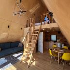 Дом (Family), Апарт-отель Вершина отдыха