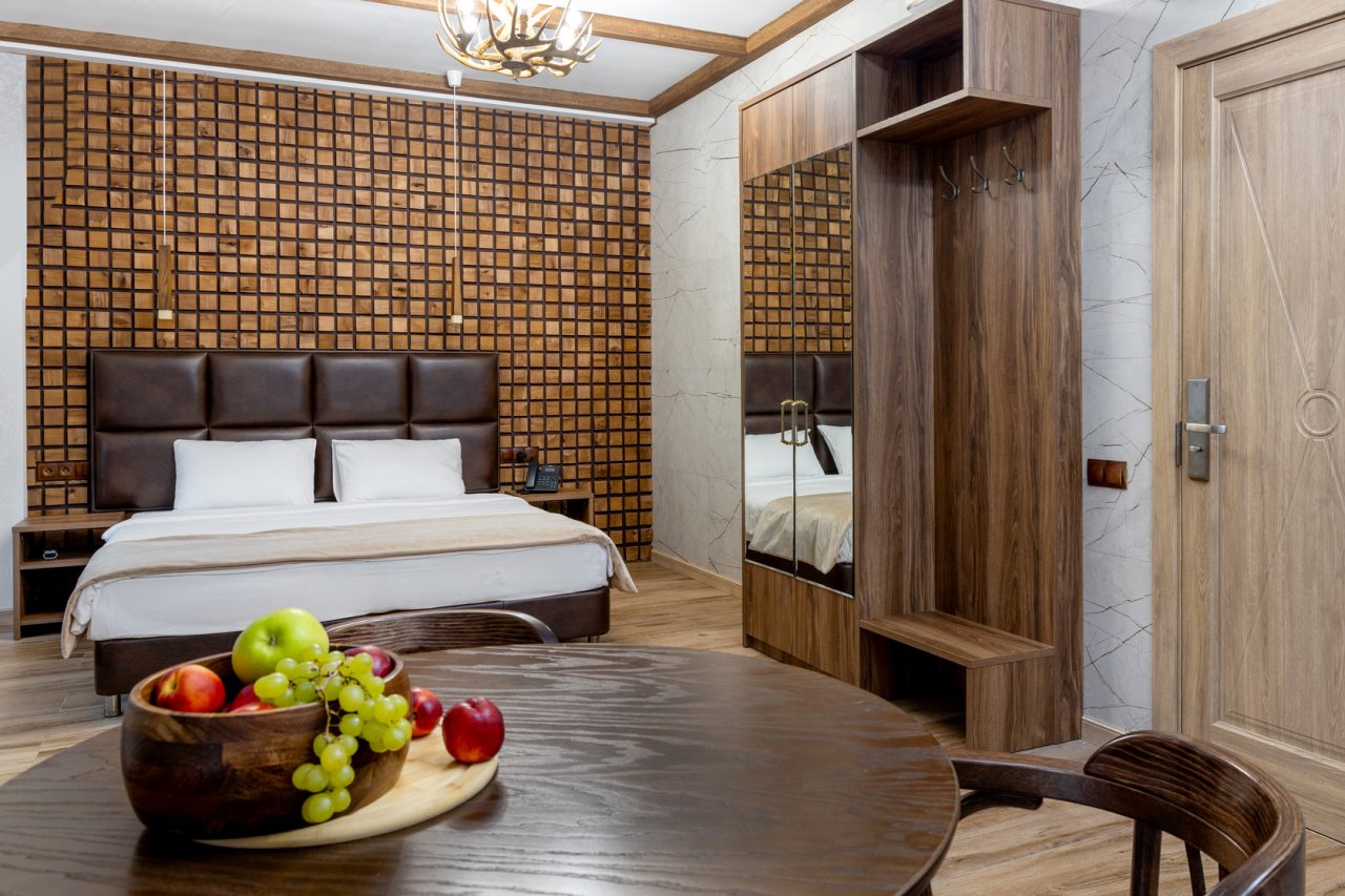 De Luxe (Делюкс с кухней), Отель Red Wood Hotel by Provence 3*