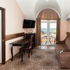 Трехместный (Семейный 2х комнатный), Гостиница Резорд