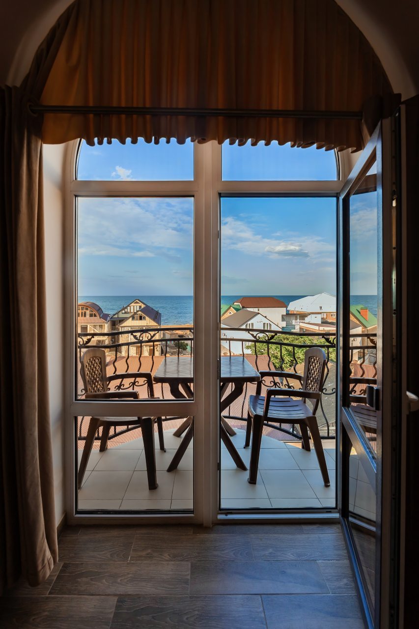 Трехместный (Семейный 2х комнатный), Гостиница Резорд