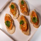 Ресторан Rose европейская кухня, Отель Brut Hotel