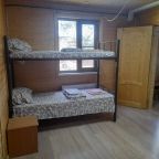 Шестиместный (Шестиместный номер), Гостевой дом Хижина