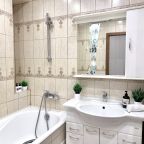 Трёхместный и более (Уютные двухкомнатные апартаменты), Апартаменты Good Sleep Apartments на ул. Белорусская