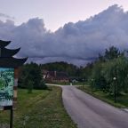 Тихое место, Отель Дзэн
