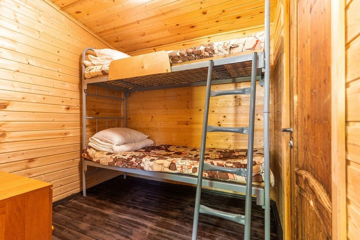Дом (С 3-мя двухъярусными кроватями), Отель Дзэн