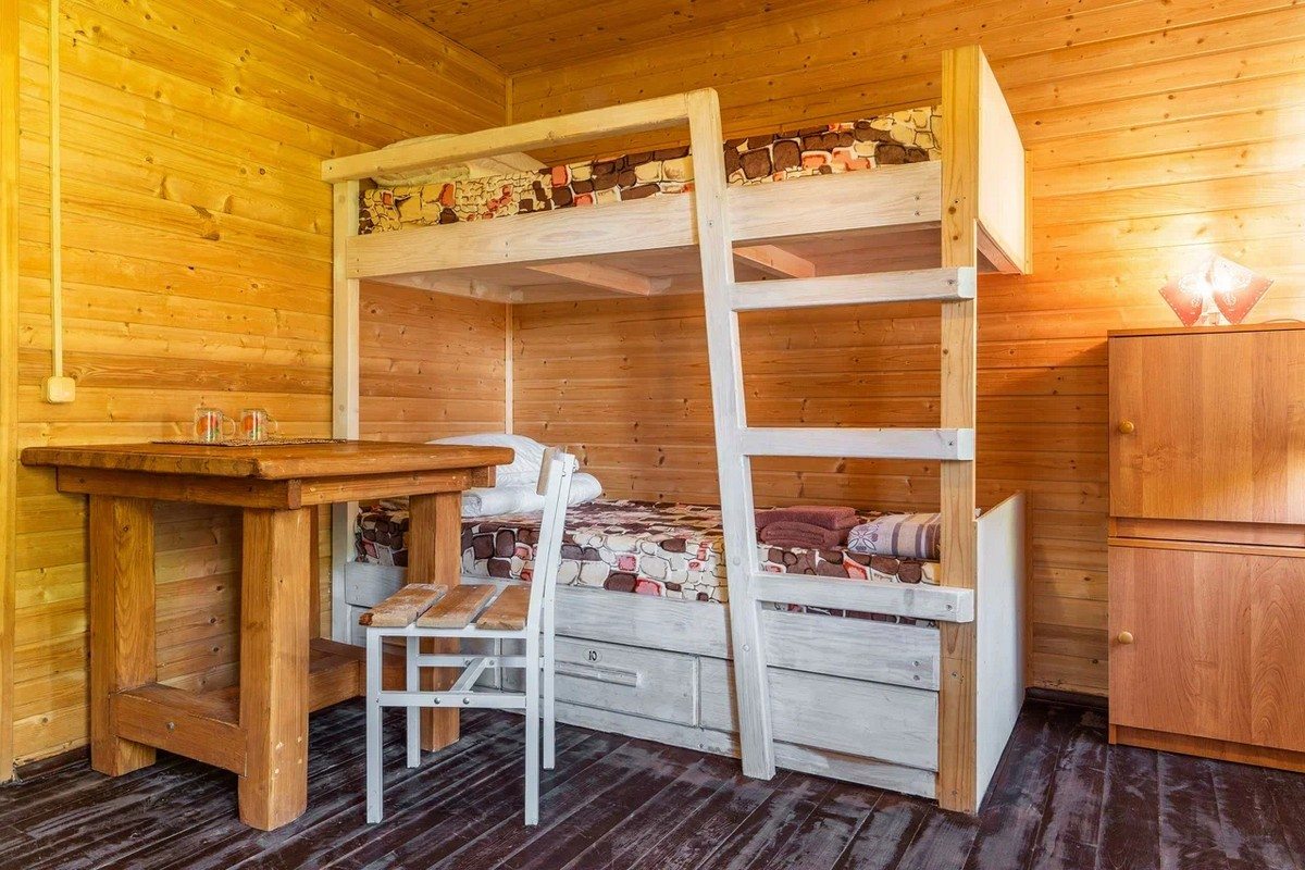 Дом (С 3-мя двухъярусными кроватями), Отель Дзэн