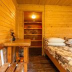 Дом (С тремя односпальными кроватями), Отель Дзэн