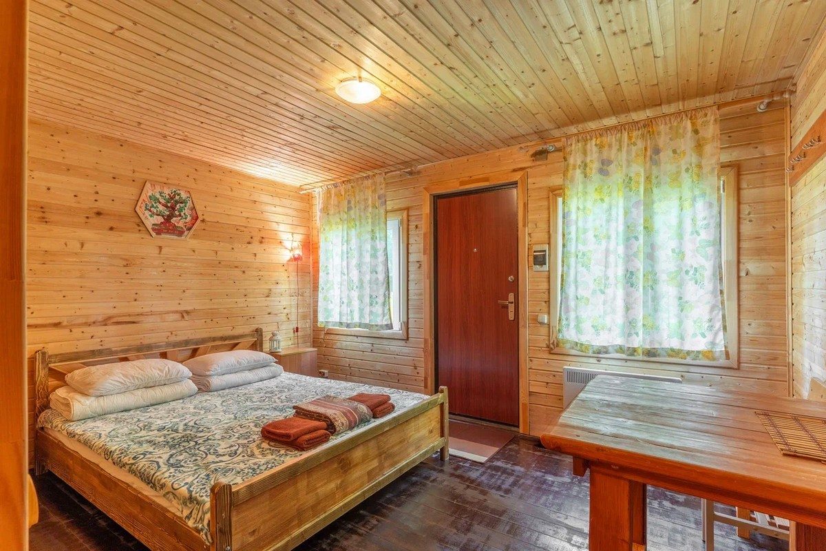 Дом (King-size), Отель Дзэн