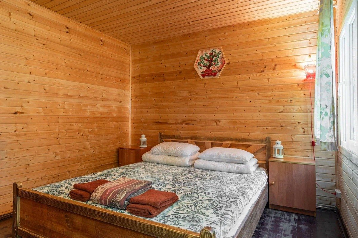 Дом (King-size), Отель Дзэн