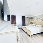 Апартаменты (Гранд-Люкс Вояж двухкомнатный), Апартаменты Таврида