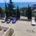 Гостевая парковка с видом на море