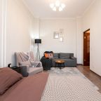 Жильё полностью ваше, Апартаменты KEY2HOME на Московской 69
