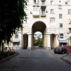 Апартаменты (Алиса в стране чудес, 2-х к. апартаменты в центре города), Апартаменты KEY2HOME на Московской 69