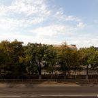 Апартаменты (Алиса в стране чудес, 2-х к. апартаменты в центре города), Апартаменты KEY2HOME на Московской 69