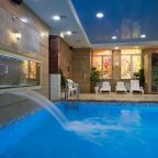 Бассейн, Отель Amici Grand Hotel