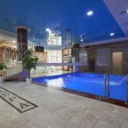 Бассейн, Отель Amici Grand Hotel