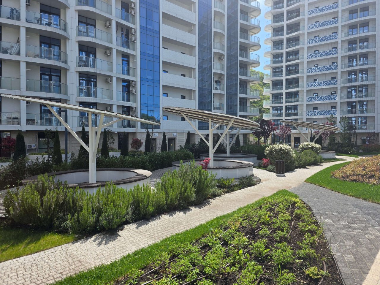 Четырехместный (С балконом), Апартаменты Sun Hills Ольгинка