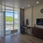 Четырехместный (С балконом), Апартаменты Sun Hills Ольгинка