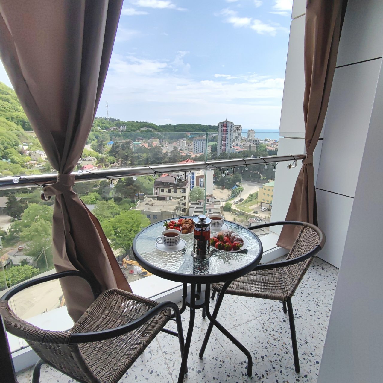 Студио (С балконом), Апартаменты Sun Hills Ольгинка