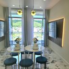 Апартаменты (Четырехместные с балконом на 6 этаже), Апартаменты Sun Hills Ольгинка