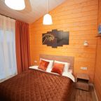 Коттедж (Дрим с 3 спальнями и купелью), Гостевой двор HOLIDAY VILLAGE PERESLAVL