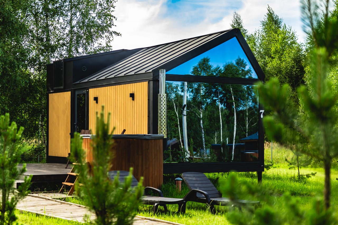 Студио (Фридом Барн с диваном и купелью), Гостевой двор HOLIDAY VILLAGE PERESLAVL