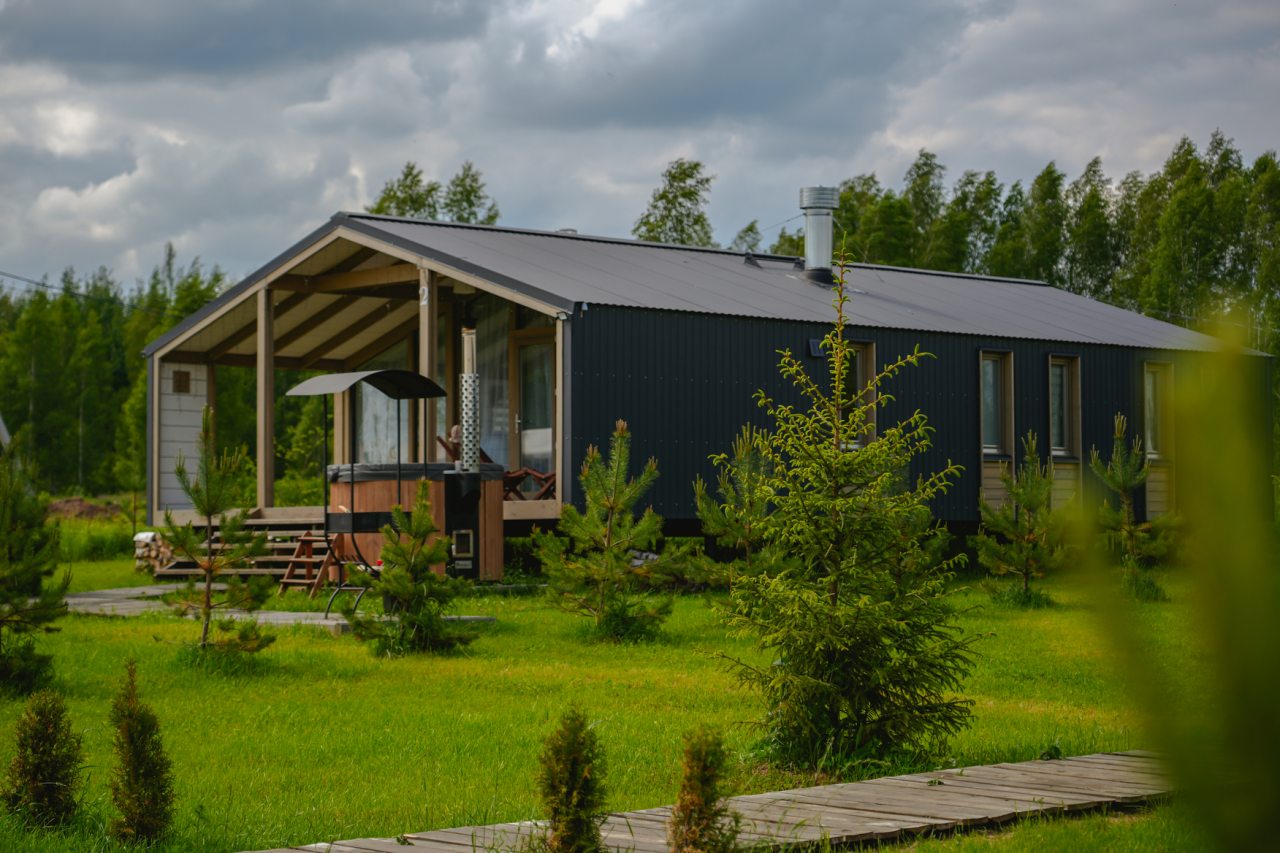 Люкс (Дубль Дом с 3 спальнями и купелью), Гостевой двор HOLIDAY VILLAGE PERESLAVL