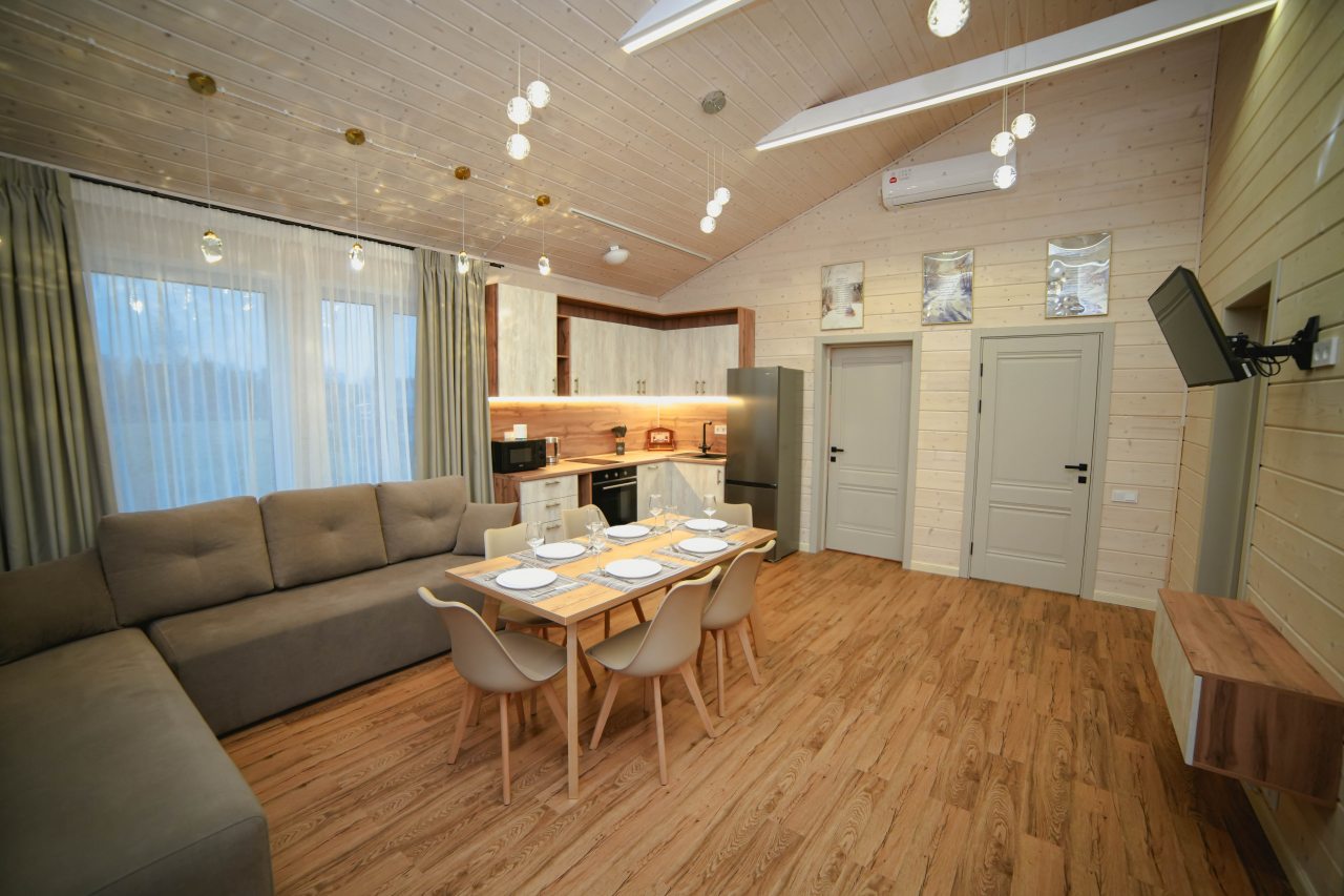 Коттедж (Дрим с 3 спальнями и купелью), Гостевой двор HOLIDAY VILLAGE PERESLAVL