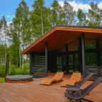 Коттедж (Сибирь с 3 спальнями и купелью), Гостевой двор HOLIDAY VILLAGE PERESLAVL