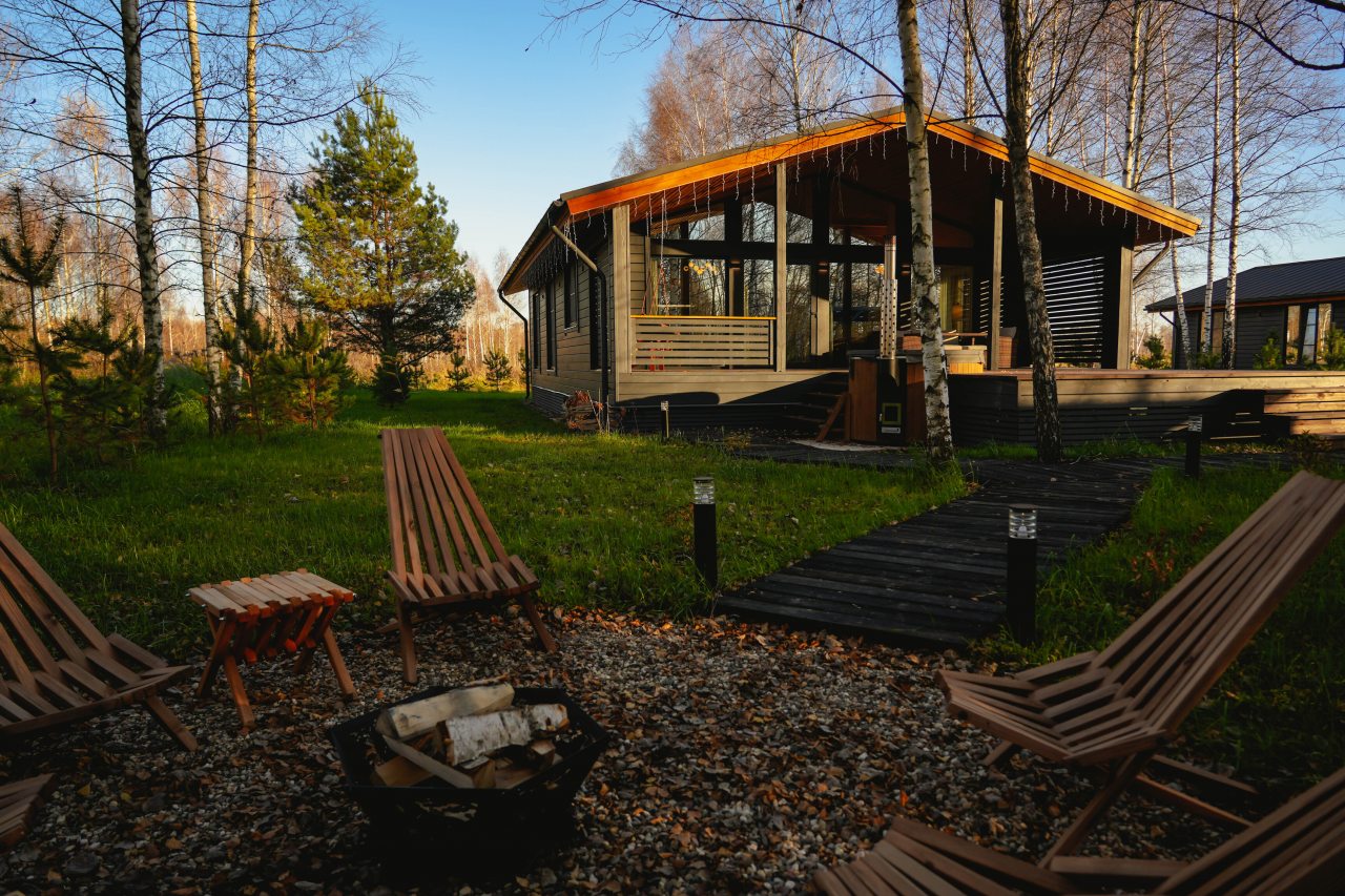Коттедж (Алтай с 3 спальнями), Гостевой двор HOLIDAY VILLAGE PERESLAVL