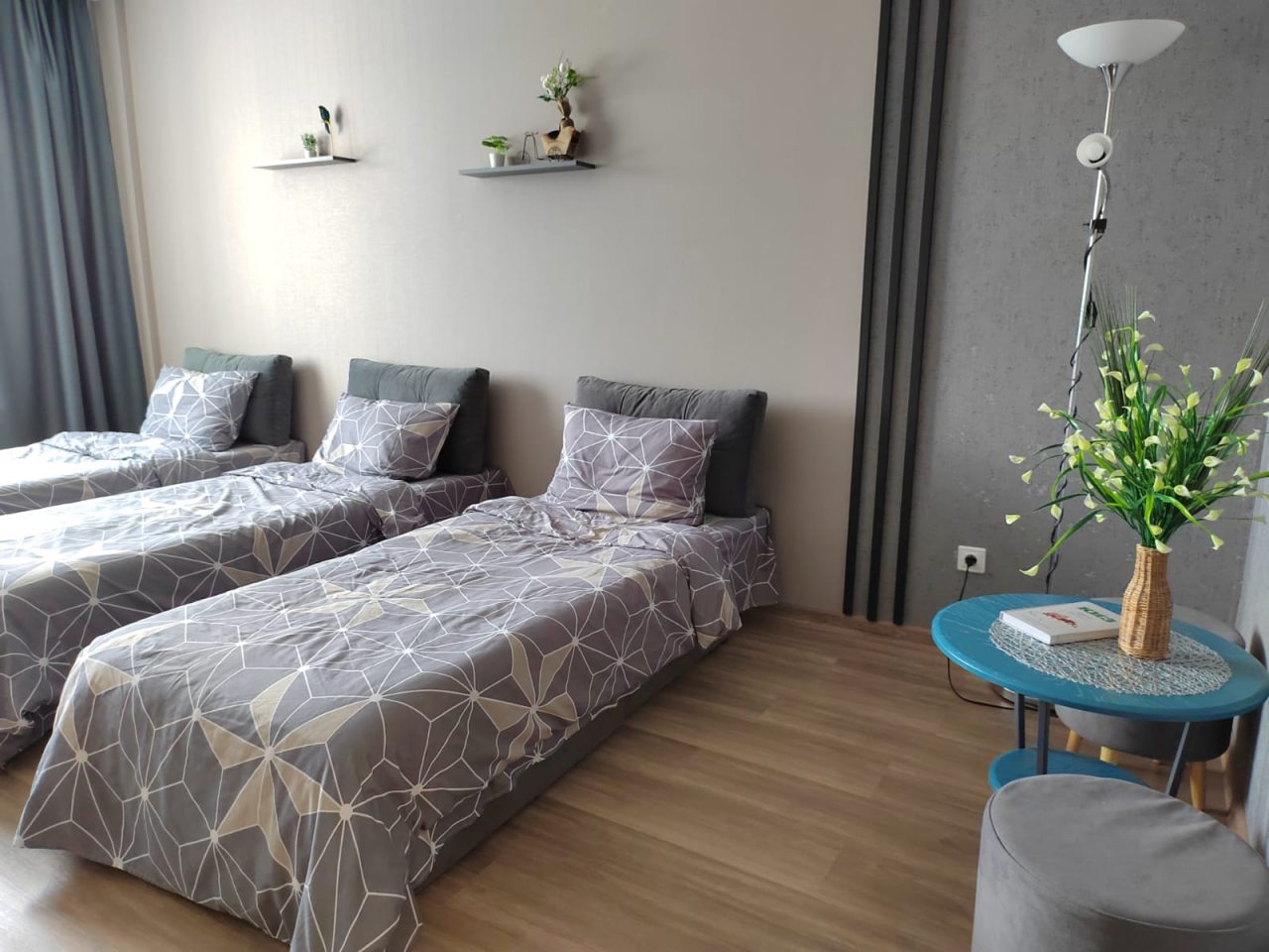 Трёхместный и более (Апартаменты в районе Кольцово), Апартаменты В районе Кольцово