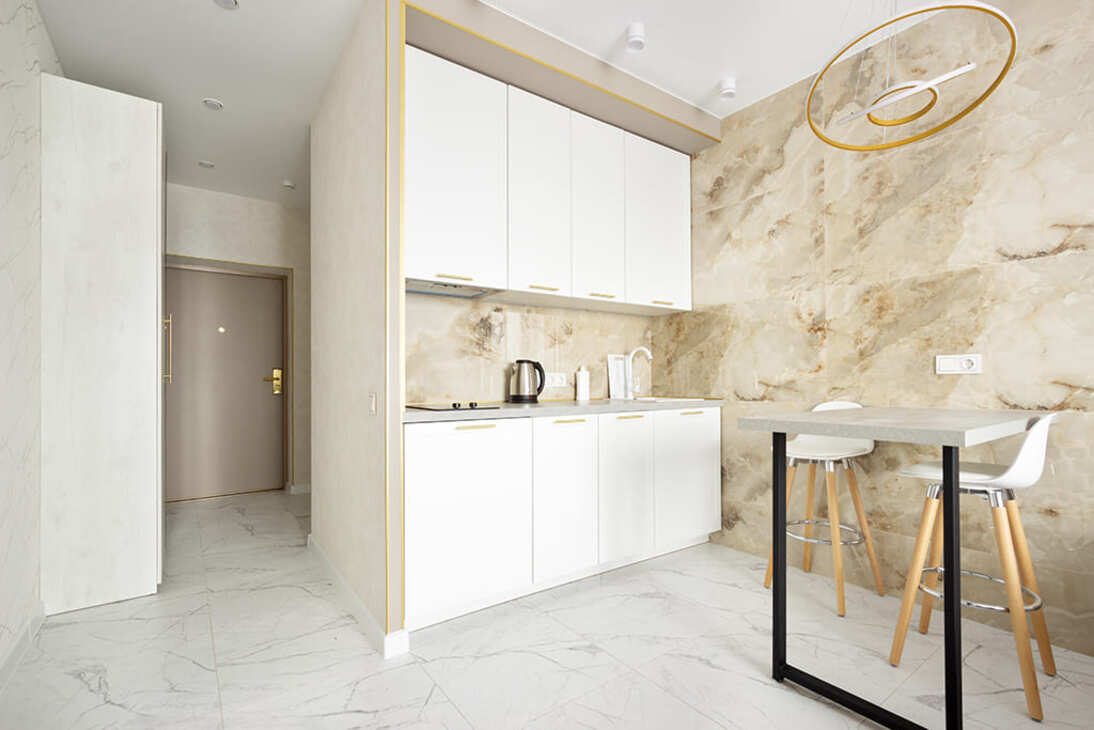 De Luxe (Делюкс), Апарт-отель Karat Apart