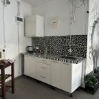 Трёхместный и более (Сафари), Усадьба Росстань