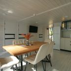 Шестиместный (Дом Комфорт "Капсула" №4 с бассейном), Загородный комплекс Кристалл - Тургояк