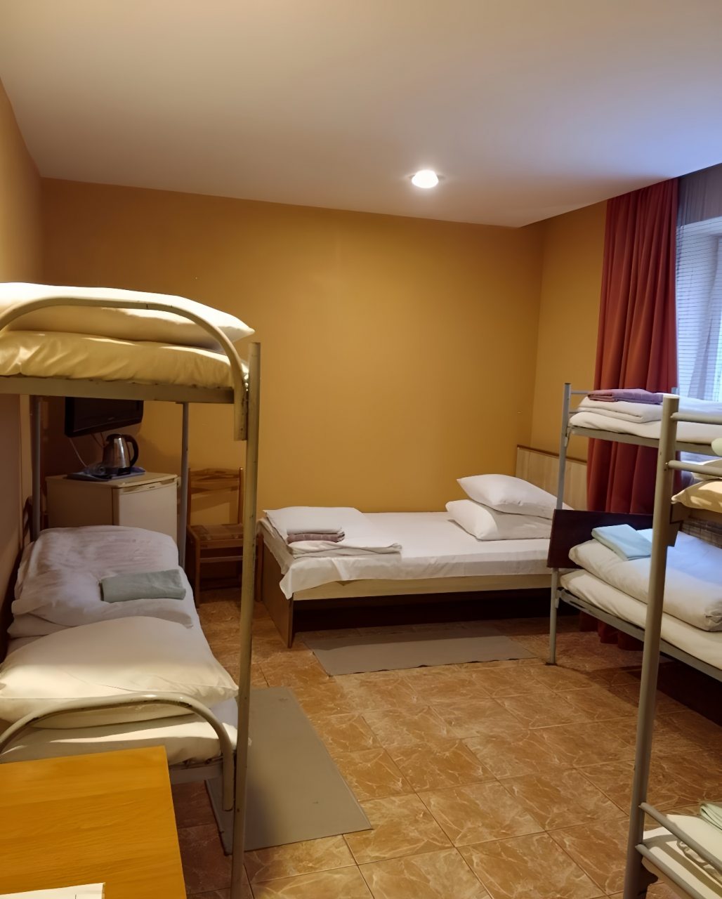 Общий семиместный