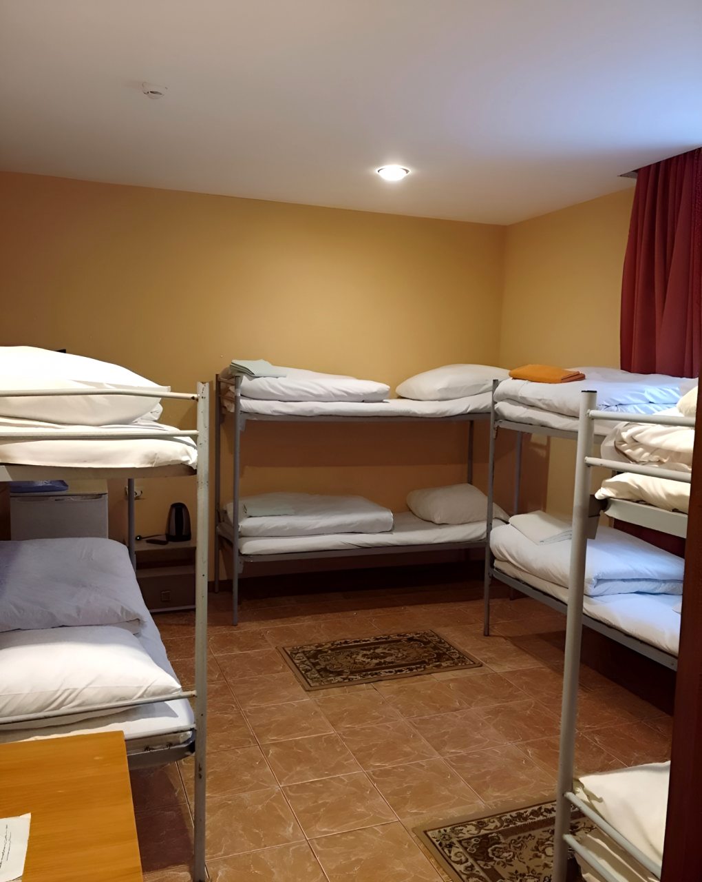 Общий восьмиместный