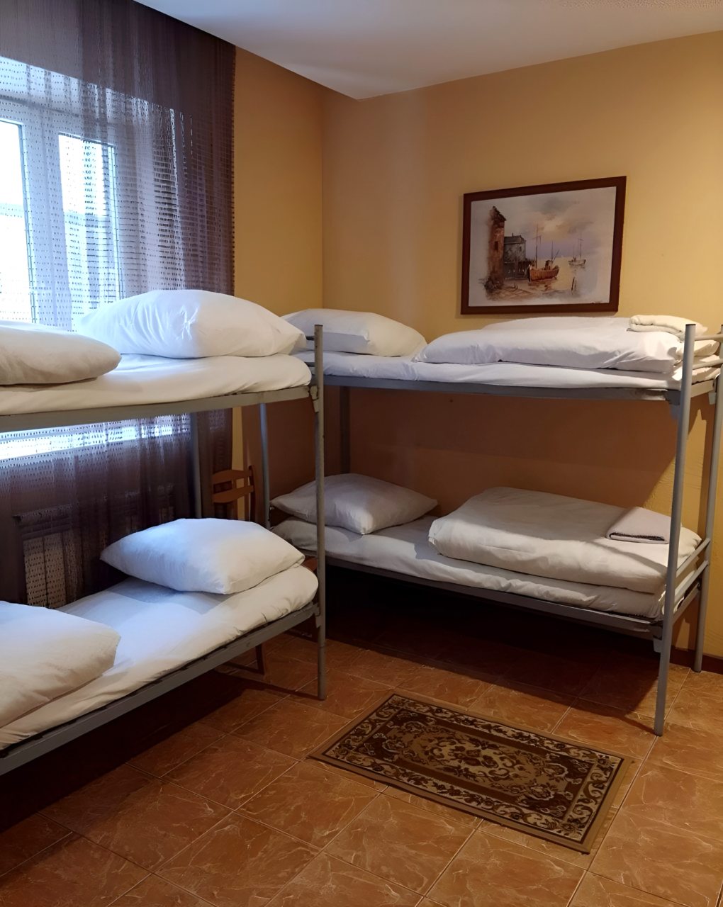 Общий восьмиместный