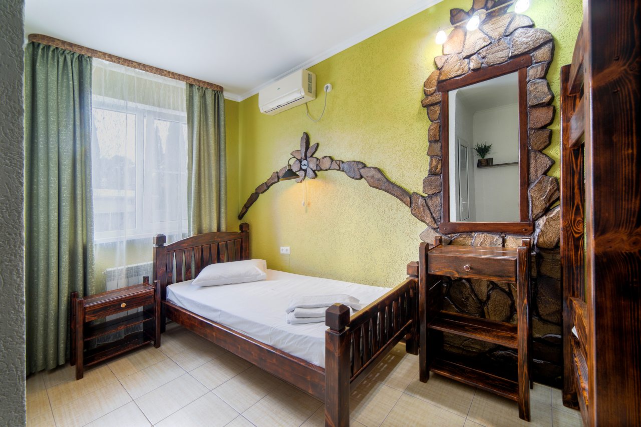 Трёхместный и более (Трехместный номер с двухъярусной кроватью с красивым видом), Гостевой дом Delsochi