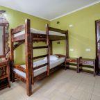 Трёхместный и более (Трехместный номер с двухъярусной кроватью с красивым видом), Гостевой дом Delsochi