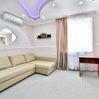 Апартаменты (Люкс-апартаменты с видом на море и дендрарий), Гостевой дом Delsochi