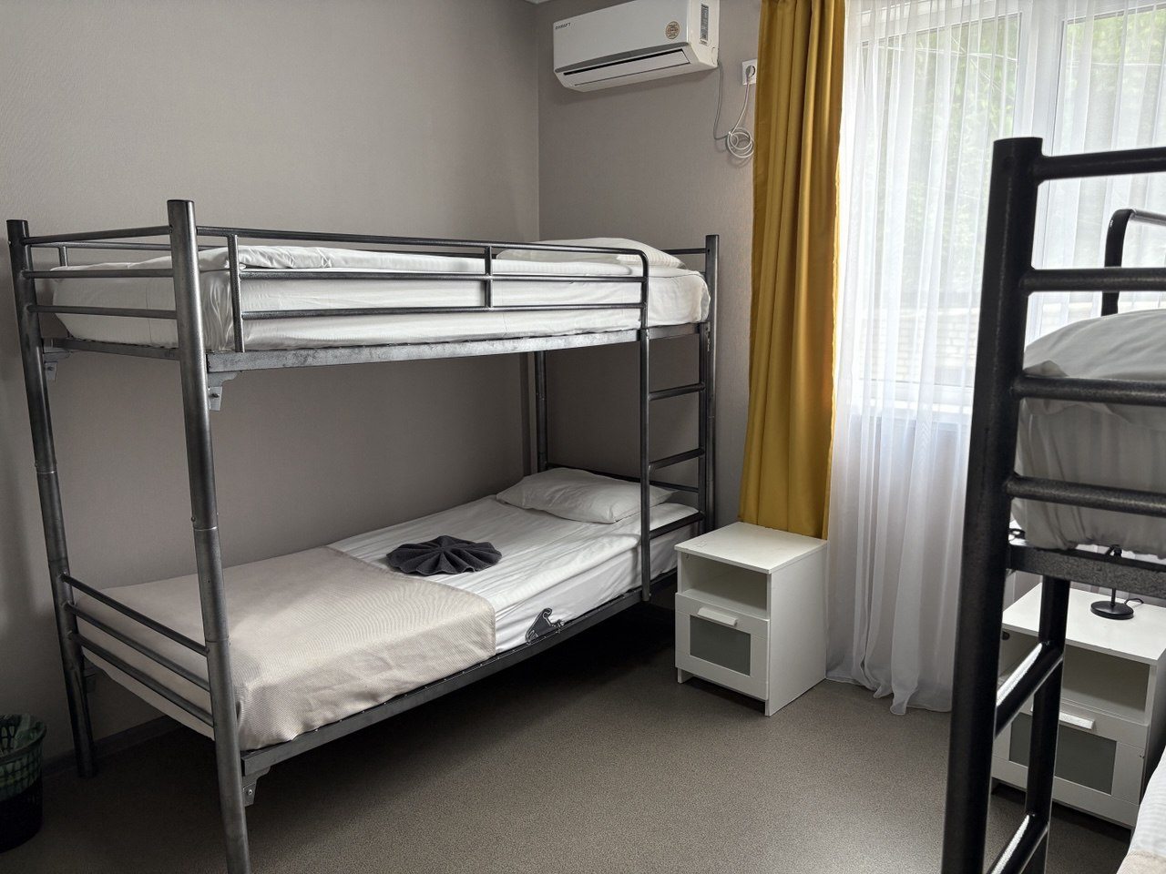 Четырехместный (Четырехместный стандартный номер), Хостел Живи и Путешествуй