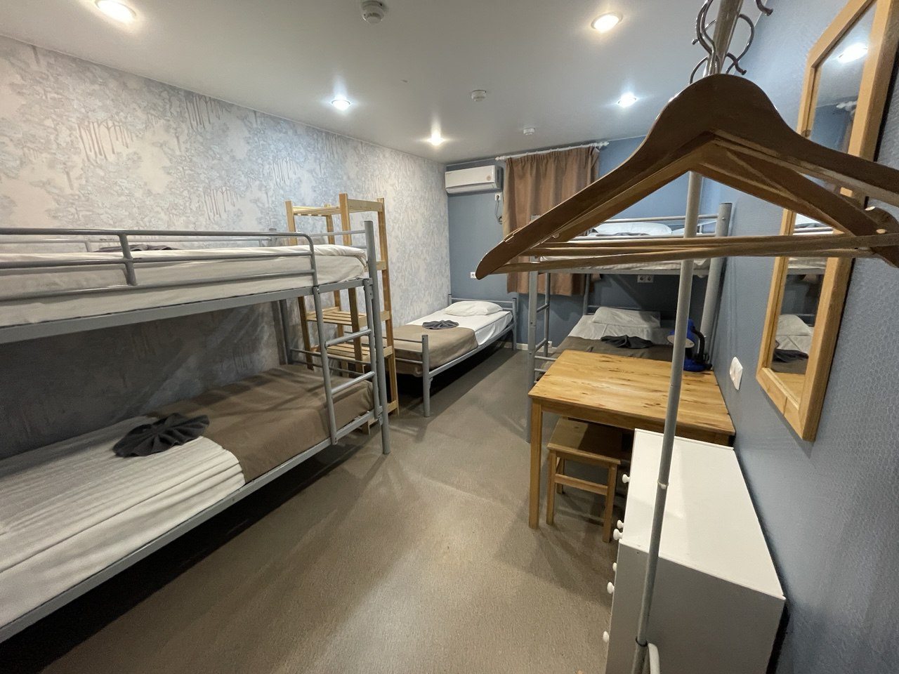 Пятиместный (Пятиместный мужской номер), Хостел Живи и Путешествуй