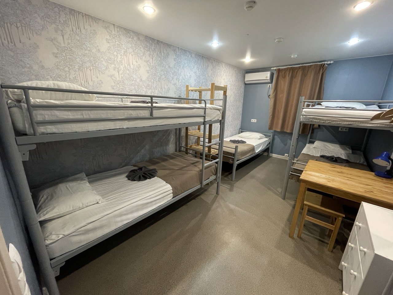 Пятиместный (Пятиместный мужской номер), Хостел Живи и Путешествуй
